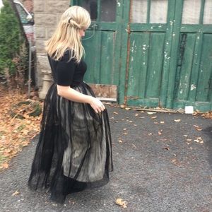 FLASH SALE Full layered skirt